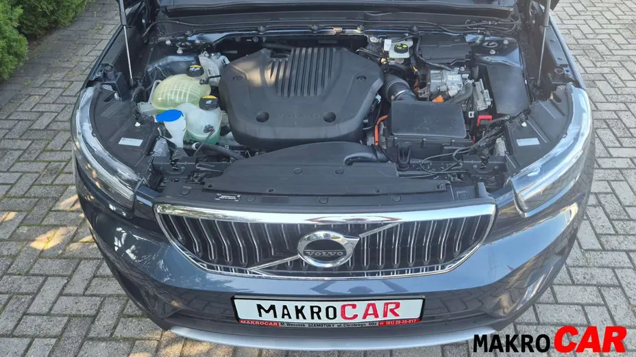 VOLVO XC40 -