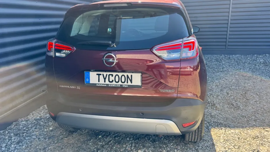 OPEL Crossland X -