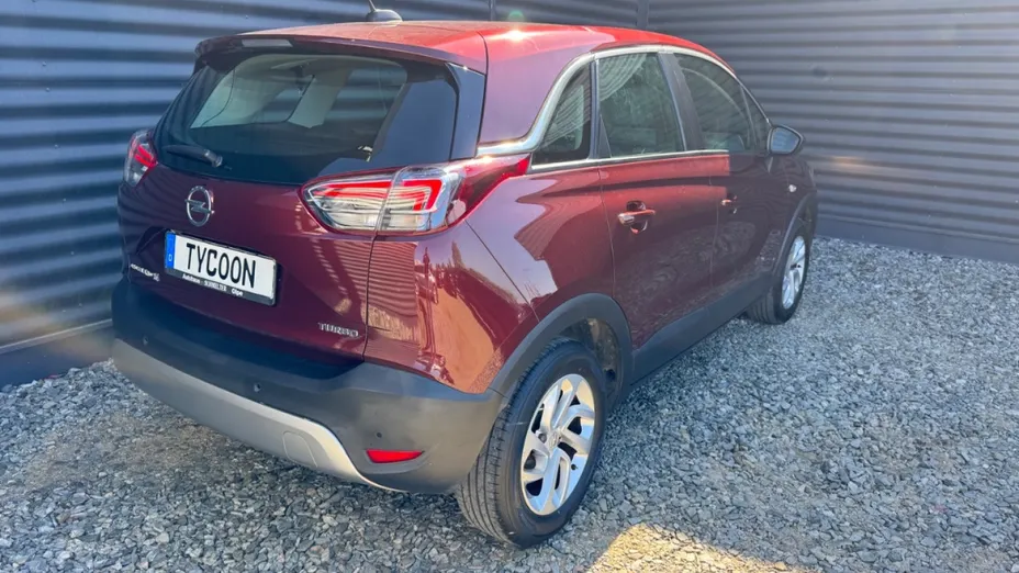 OPEL Crossland X -