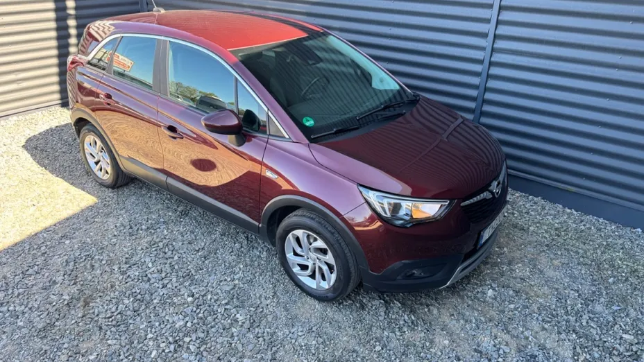 OPEL Crossland X -
