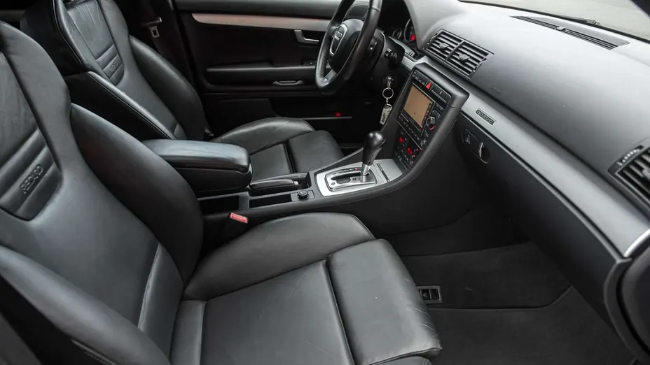 AUDI S4 Avant -