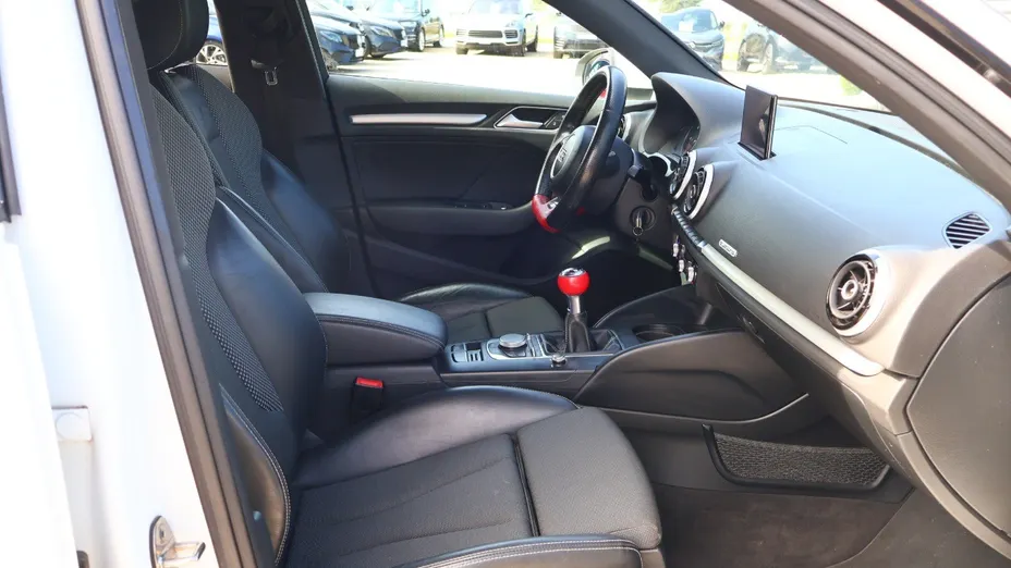 AUDI A3 Sportback -