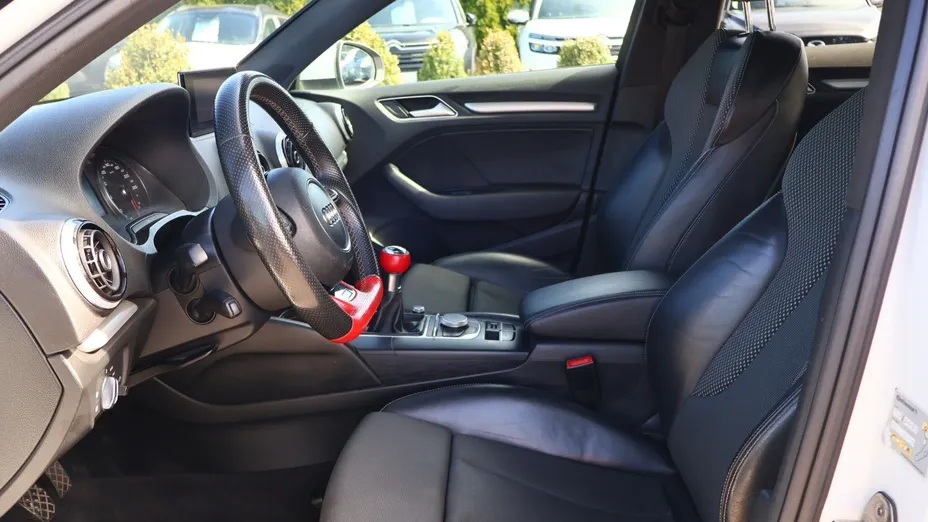 AUDI A3 Sportback -