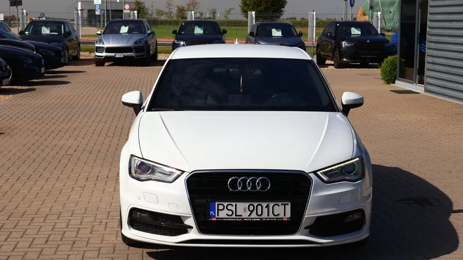AUDI A3 Sportback -