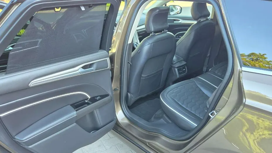 FORD Mondeo -
