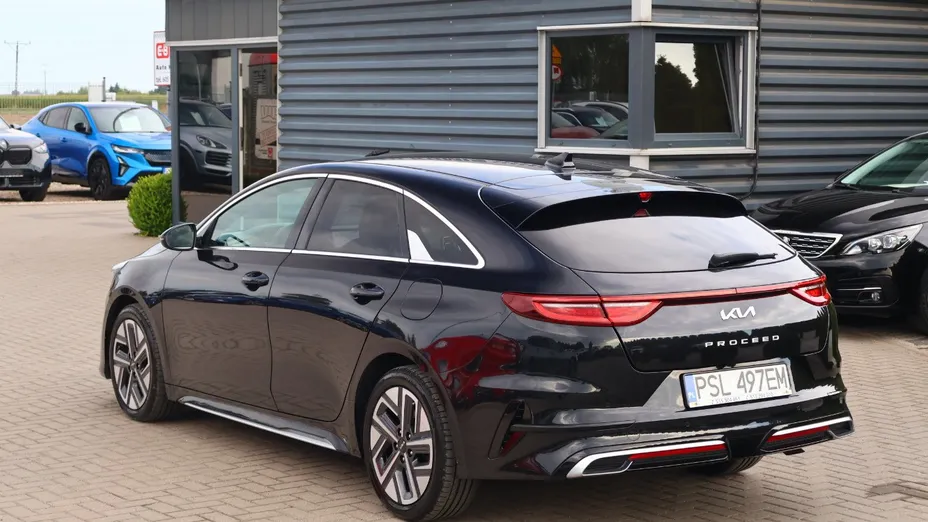 KIA ProCeed -