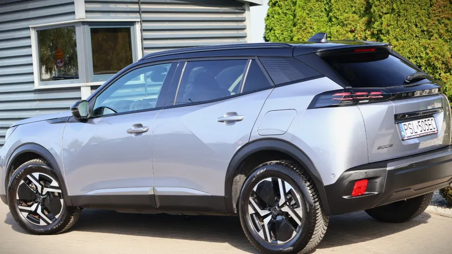 PEUGEOT 2008 -