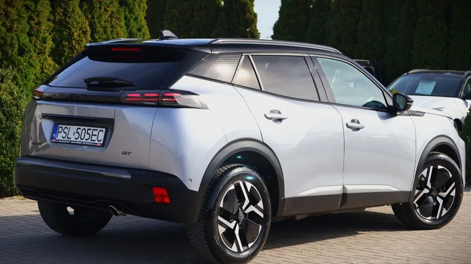 PEUGEOT 2008 -