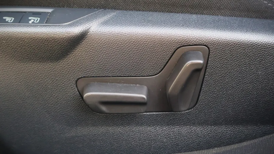 PEUGEOT 2008 -