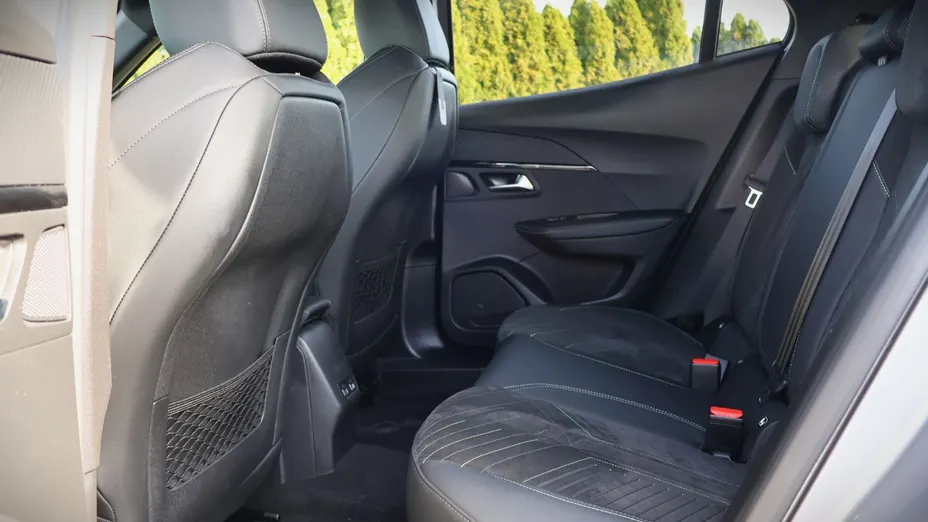 PEUGEOT 2008 -