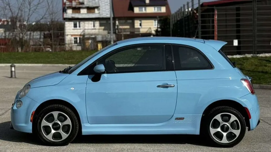 FIAT 500 -