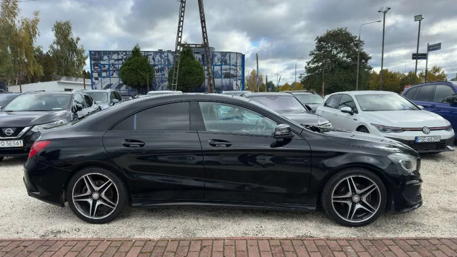 MERCEDES-BENZ CLA -