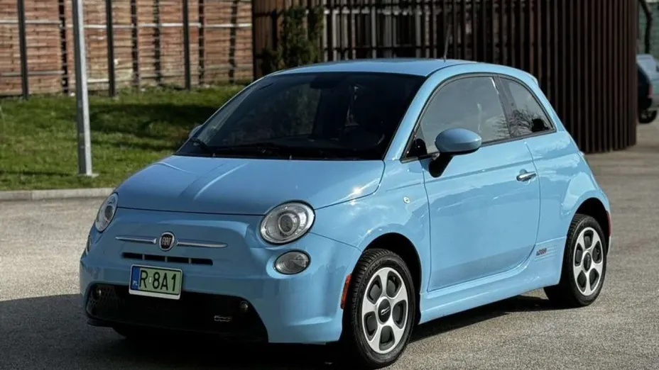 FIAT 500 -