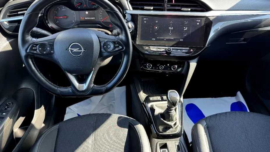 OPEL Corsa -