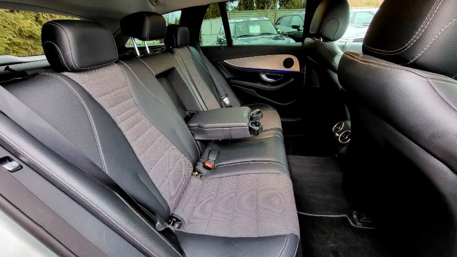 MERCEDES-BENZ E Klasa -