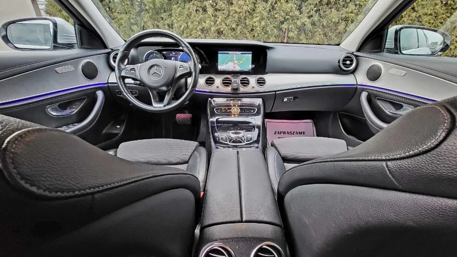 MERCEDES-BENZ E Klasa -