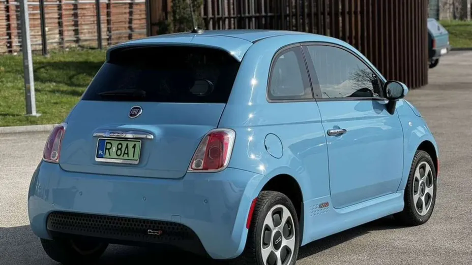 FIAT 500 -