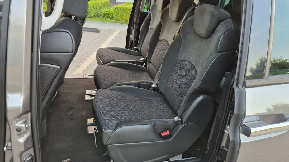 CITROEN C8 -