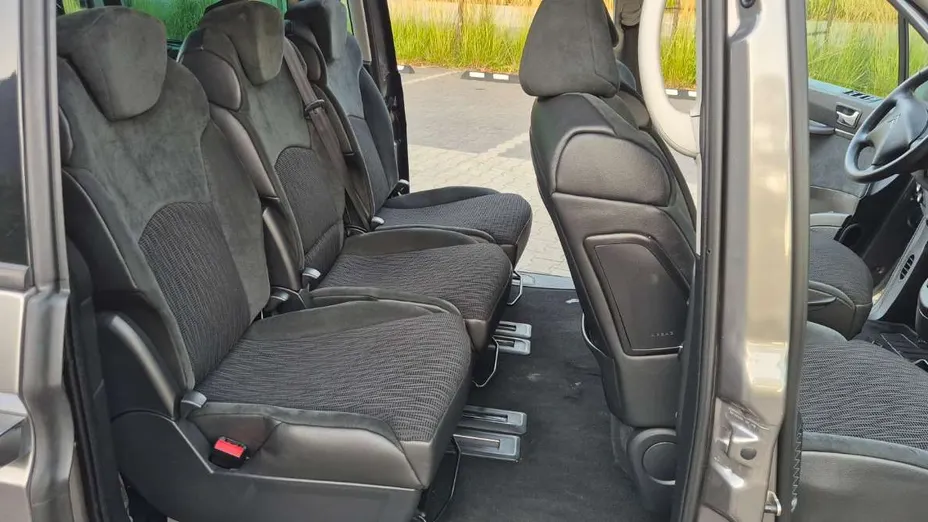 CITROEN C8 -