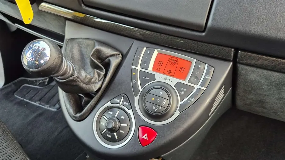 CITROEN C8 -