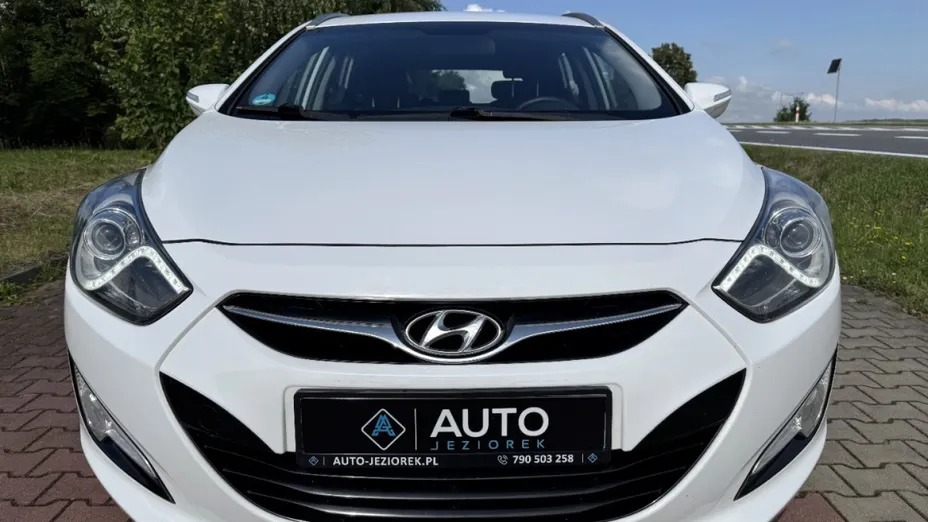 HYUNDAI i40 -