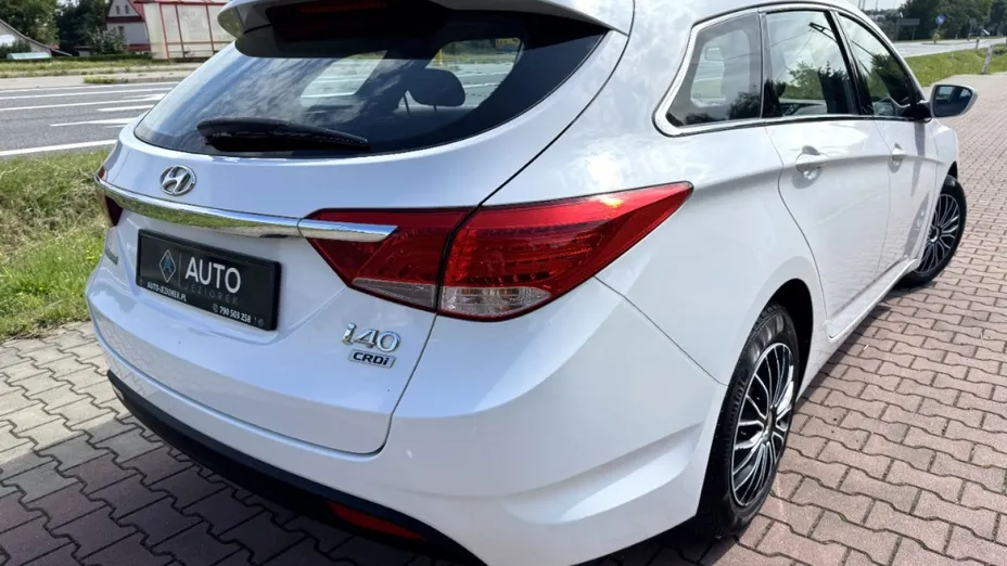 HYUNDAI i40 -