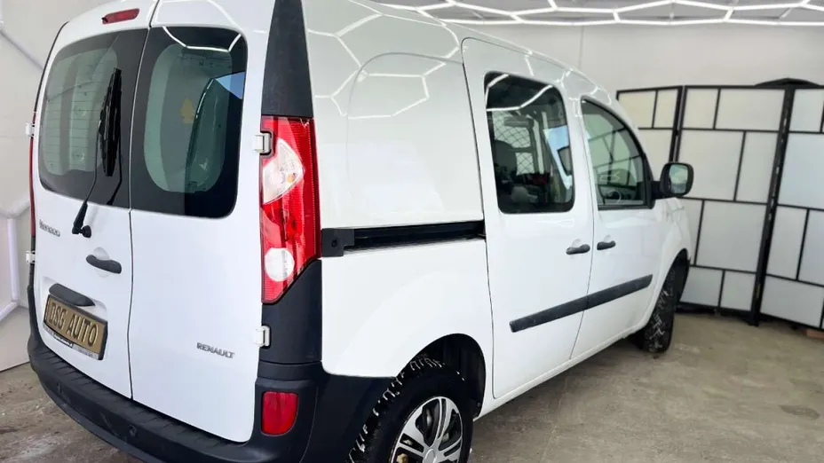 RENAULT Kangoo -