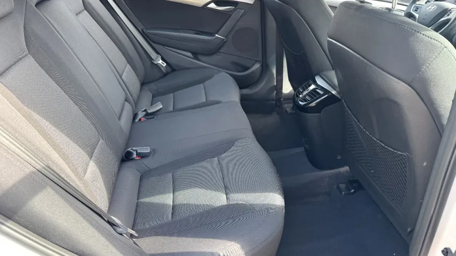 HYUNDAI i40 -
