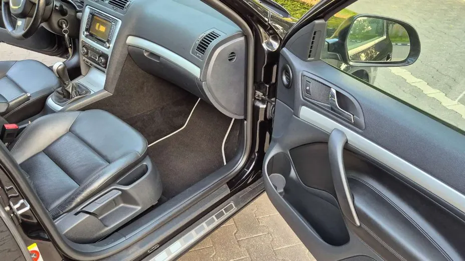 SKODA Octavia -