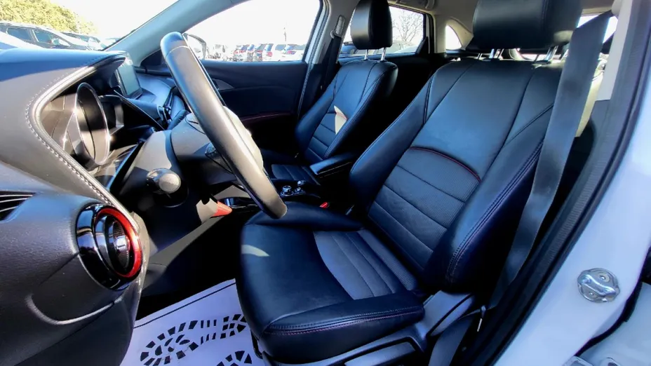 MAZDA CX-3 -