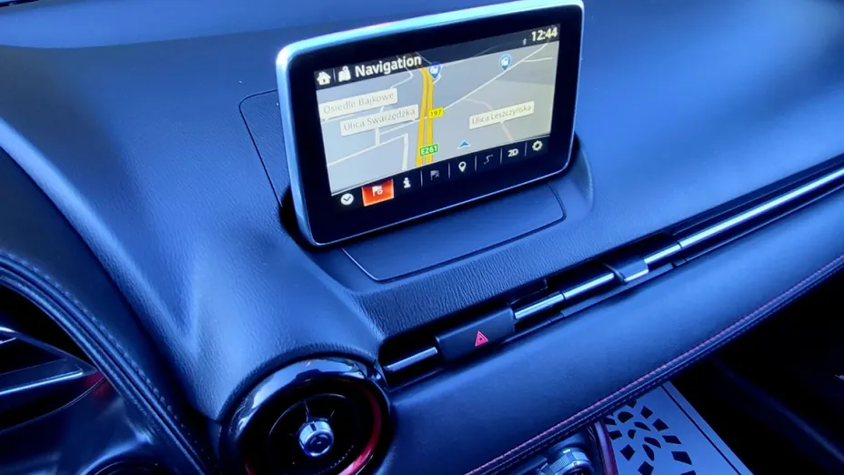 MAZDA CX-3 -