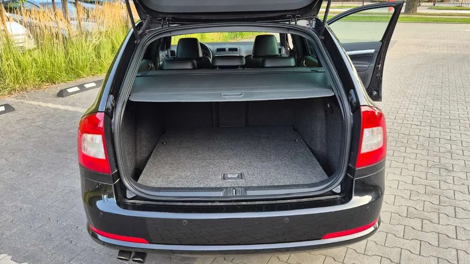 SKODA Octavia -