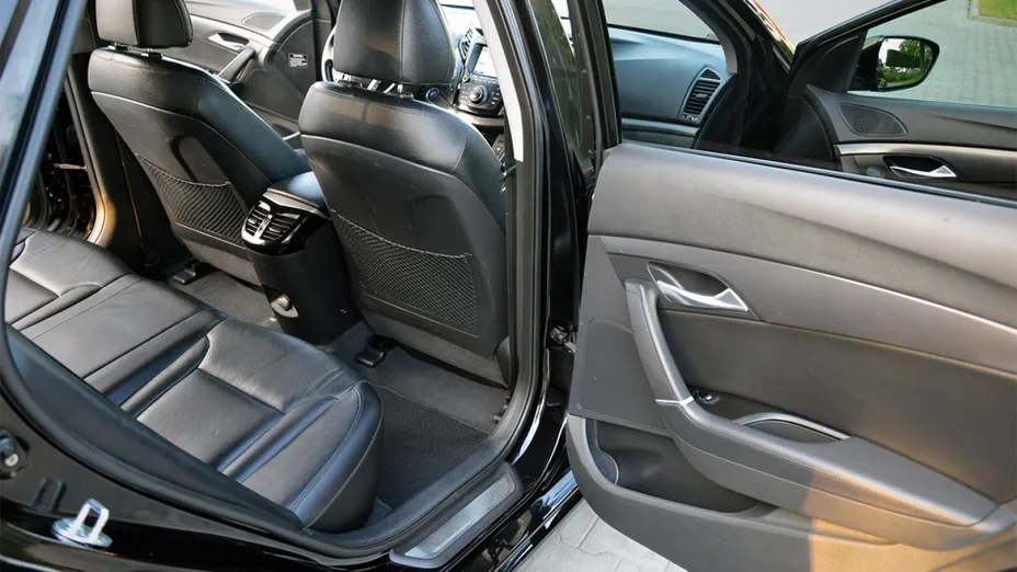 HYUNDAI i40 -