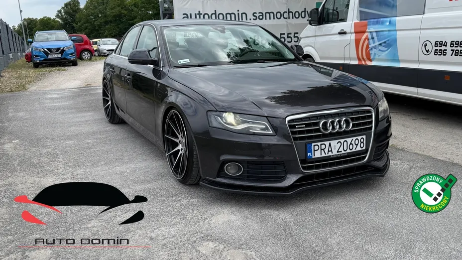 AUDI A4 -