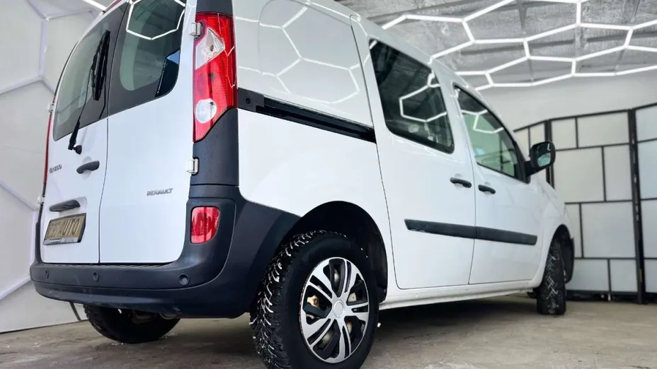 RENAULT Kangoo -