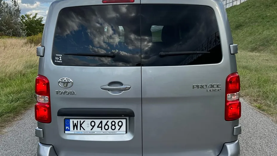 TOYOTA Proace Proace Kombi 1.5 D-4D Compact 2,6t