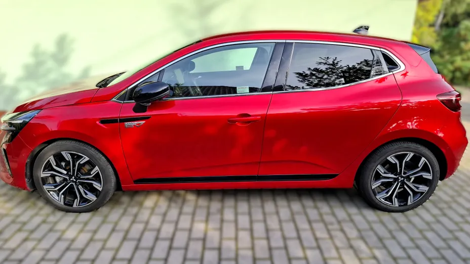 MITSUBISHI Colt -