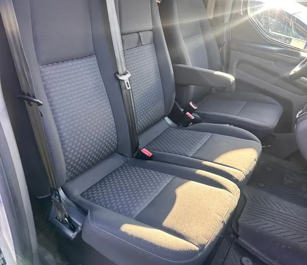 FORD Transit Custom Transit Custom Kombi 320 L2H1 Trend Aut.