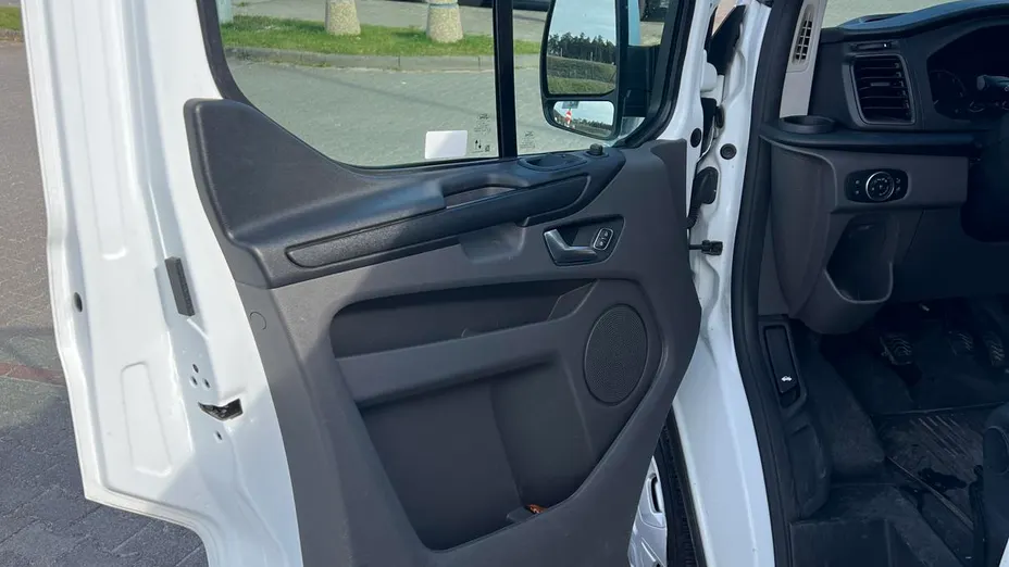 FORD Transit Custom Transit Custom 300 L2H1 Trend