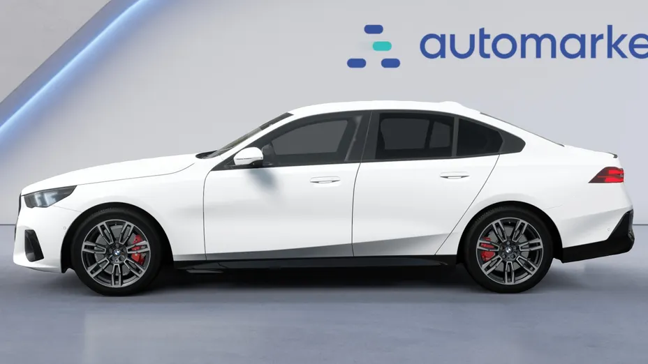 BMW Seria 5 520d xDrive mHEV M Sport aut Nowy