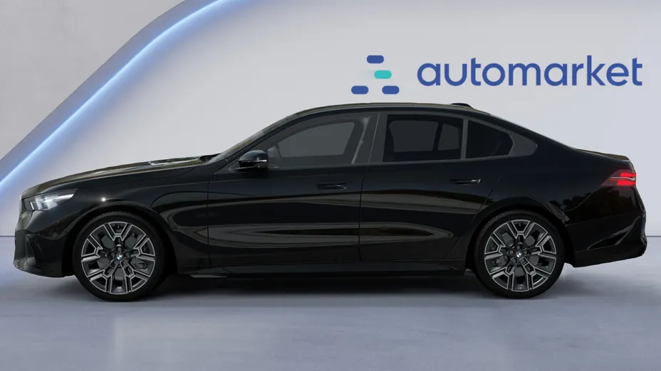 BMW Seria 5 520d xDrive mHEV M Sport aut Nowy