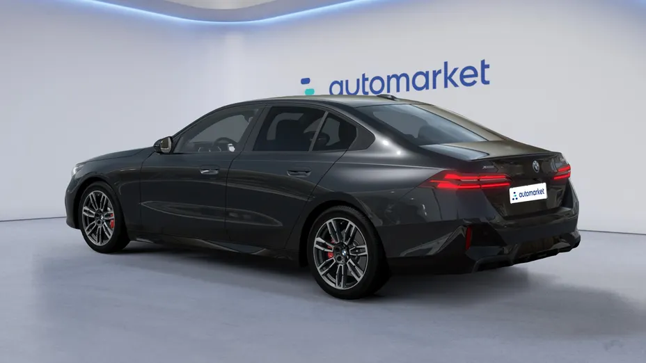BMW Seria 5 520d xDrive mHEV M Sport aut Nowy