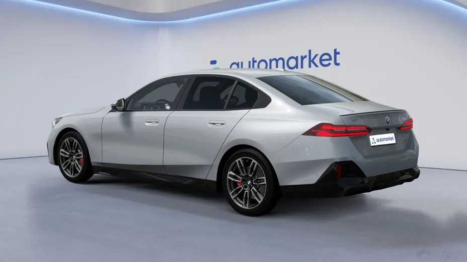 BMW Seria 5 520d xDrive mHEV M Sport aut Nowy