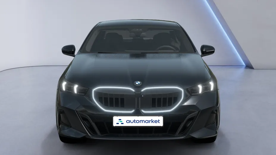 BMW Seria 5 520d xDrive mHEV M Sport aut Nowy