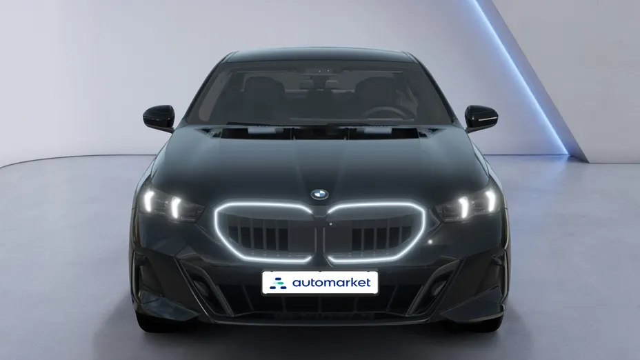 BMW Seria 5 520d xDrive mHEV M Sport aut Nowy