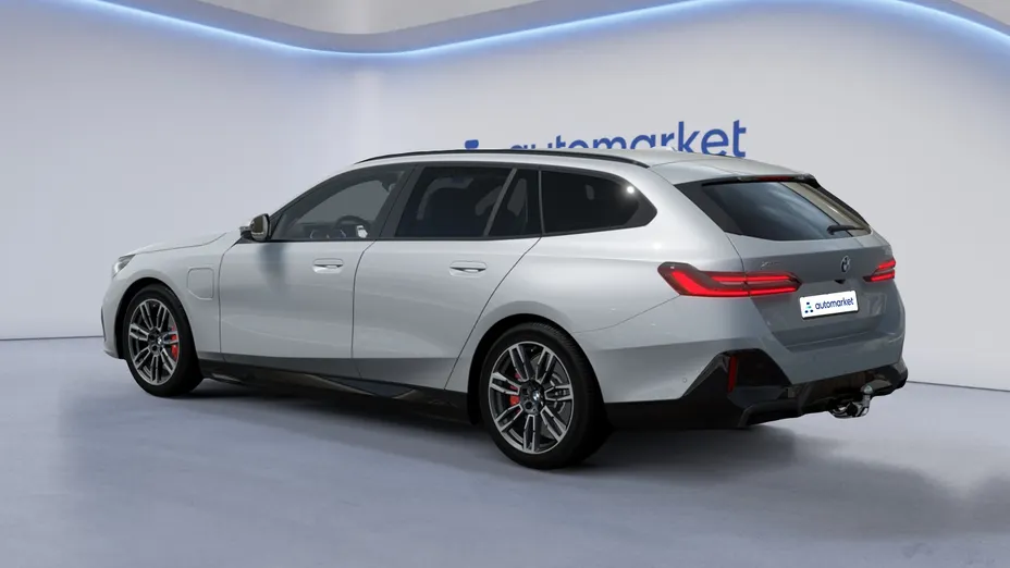 BMW Seria 5 550e xDrive PHEV M Sport aut Nowy