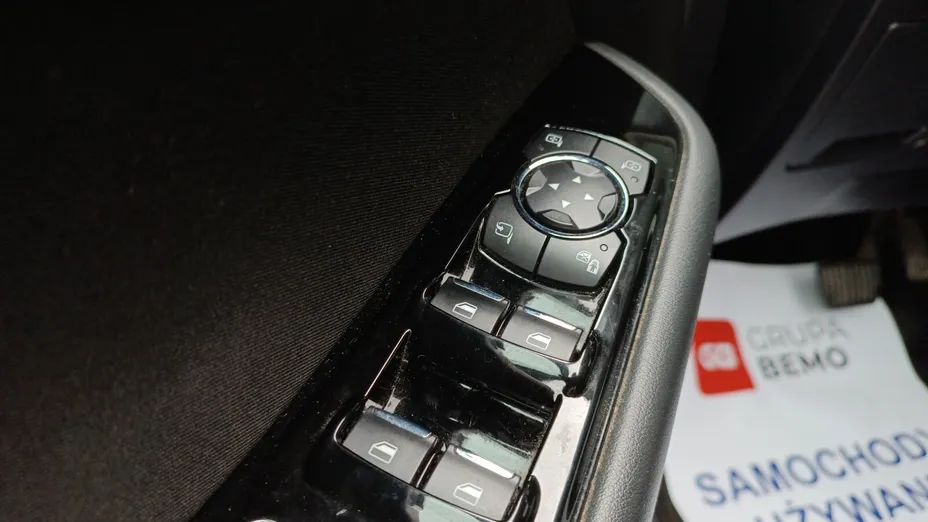 FORD S-MAX S-MAX 2.5 Hybrid Titanium CVT