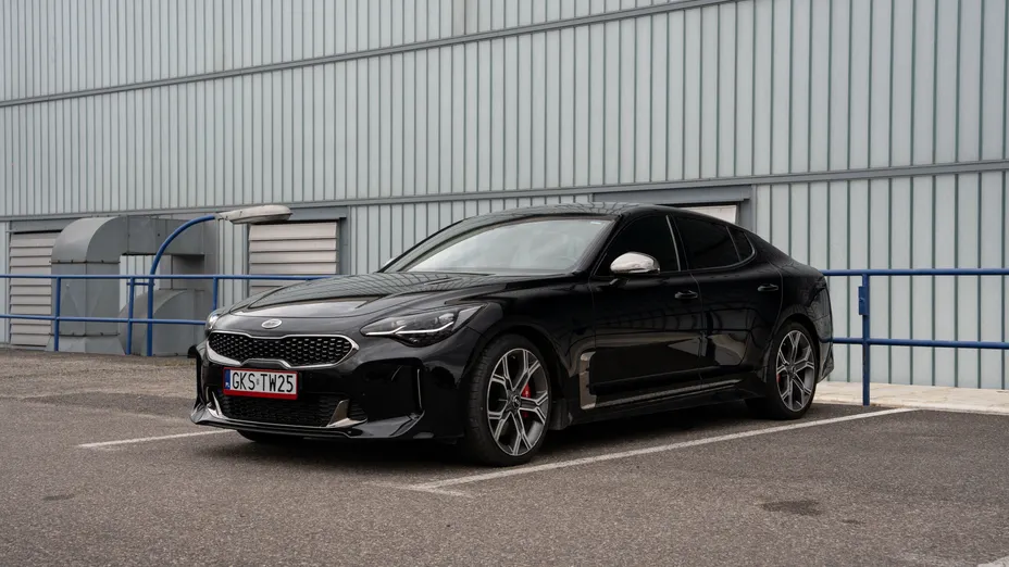 KIA Stinger Stinger 3.3 T-GDI V6 GT AWD