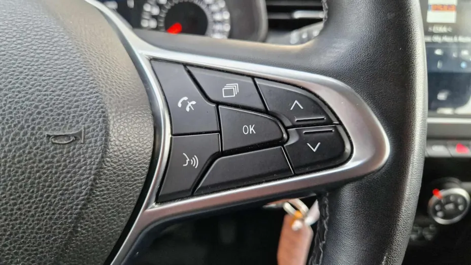 RENAULT Clio Clio 1.0 TCe Equilibre LPG