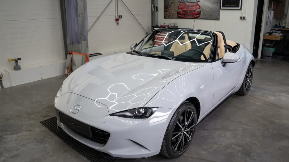 MAZDA MX-5 MX-5 2.0 Kazari i-ELOOP
